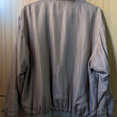 Vintage silk jacket M size beige like new