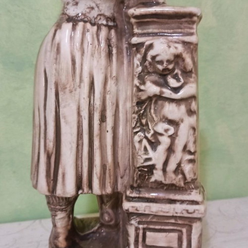 Porcelain vintage decorative figurines used, set of 3 pieces