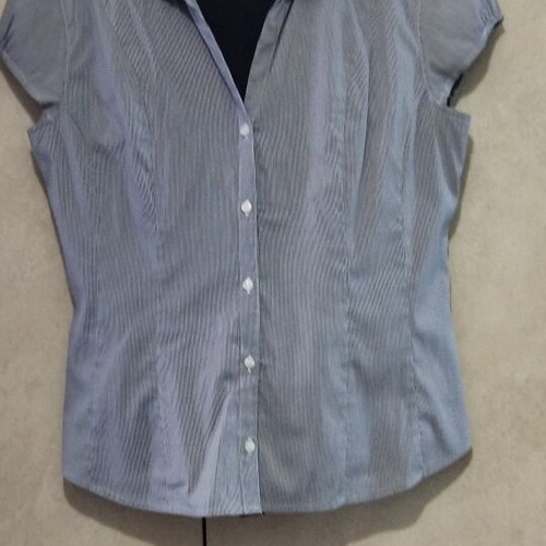 Shirt size medium like new