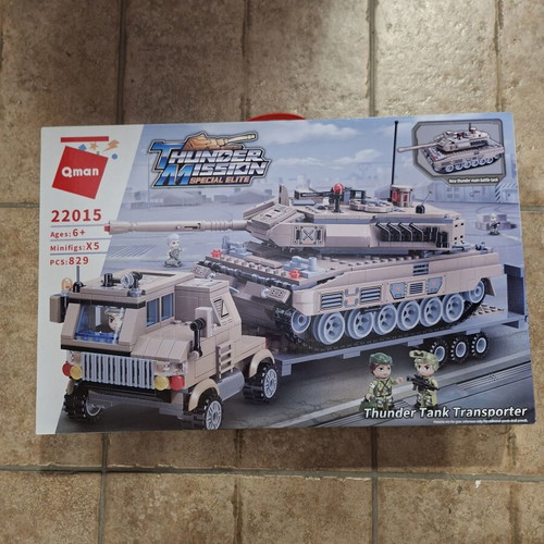 Thunder Tank Transporter building blocks set, new, 829 pieces