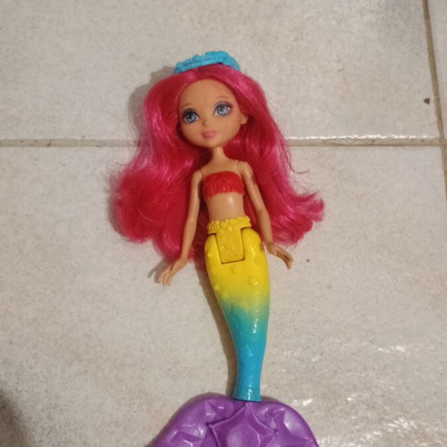 Barbie Mini Mermaid Surprise like new