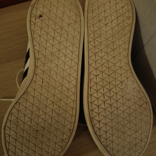 Adidas Court shoes white used, size 36