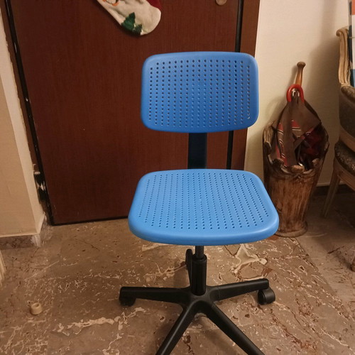 IKEA children's office chair like new