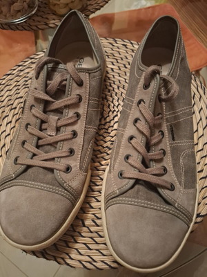 Geox Respira casual ανδρικά sneakers, σουέτ και ύφασμα, νούμερο 43, χακί