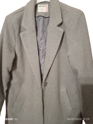 Pink Woman women's coat like new, gray, size M
