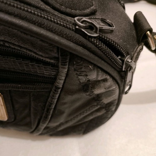 Leather backpack used, black, with zipper, 15x25cm