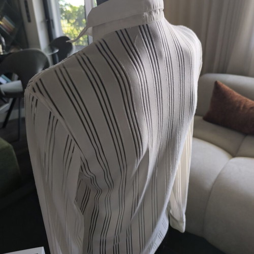 Shirt with zipper new, white elastic fabric with embossed stripes