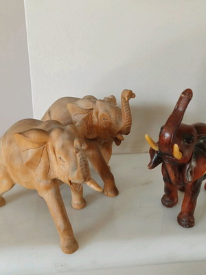 Decorative wooden carved elephants like new from Bali