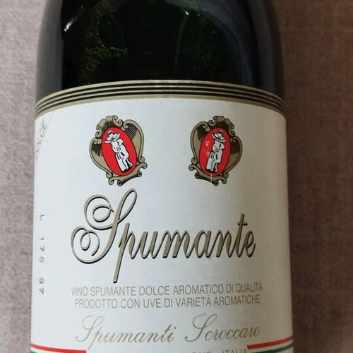 Spumante sparkling wine new