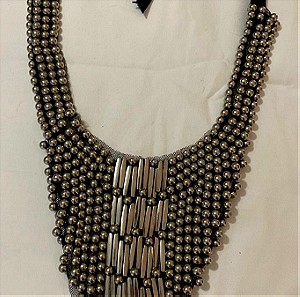 Metallic bib necklace