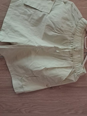 Zara kids shorts light green like new, size 164 cm