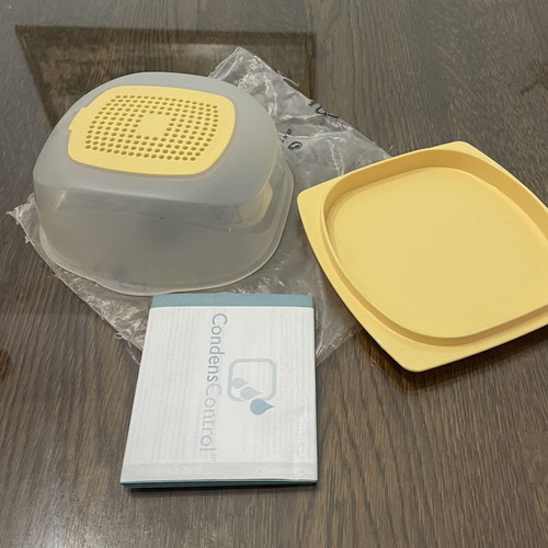 Tupperware smart cheese mini cheese keeper, yellow