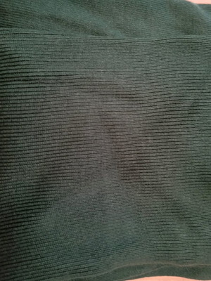 Pull & Bear women's green turtleneck like new