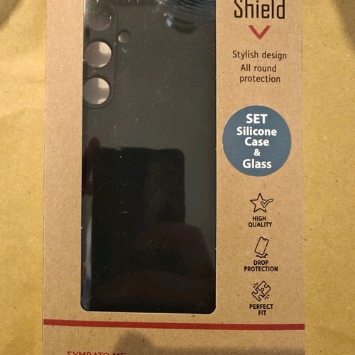 Redshield Set Back Cover silicone and tempered glass for Galaxy A05s new, black