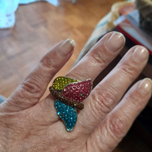Butterfly ring size 8-9 used