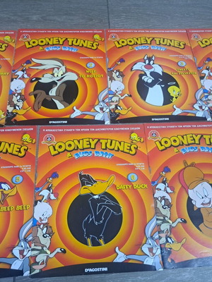 Комплект от 7 броя списания Looney Tunes с плакат като нови