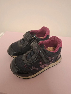 Geox παπουτσάκια παιδικά no.21 σαν καινούργιο