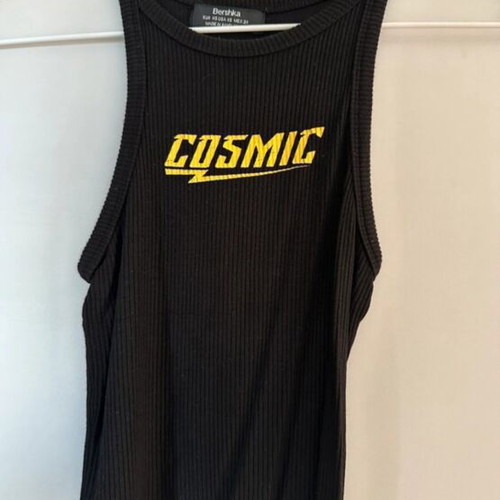 Black top like new, tight and comfortable, size S