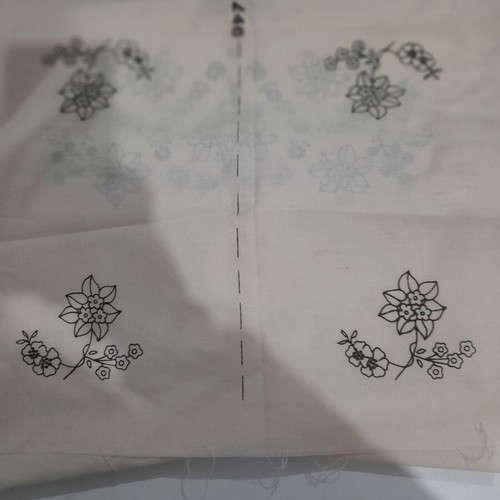 Chevres semens and napkins for embroidery like new