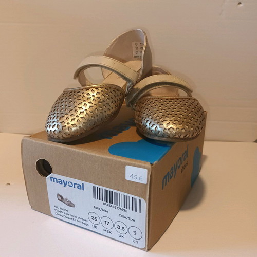 Mayoral girls' ballerina shoes gold size 26 like new