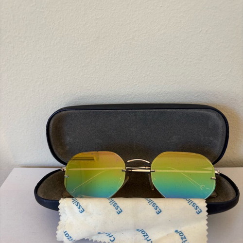 Sunglasses used