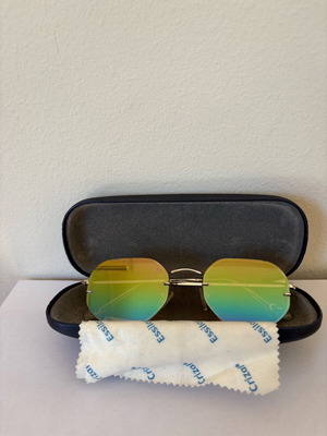 Sunglasses used