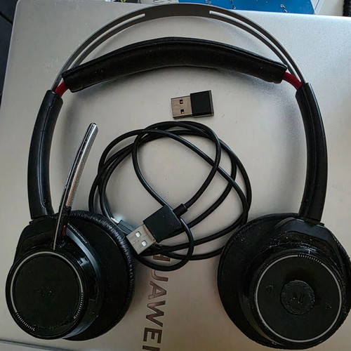Plantronics Voyager Focus+ UC Bluetooth Headset like new with USB adapter