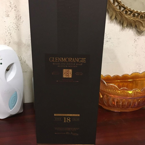 Glenmorangie 18 Years Old Whisky Box only like new