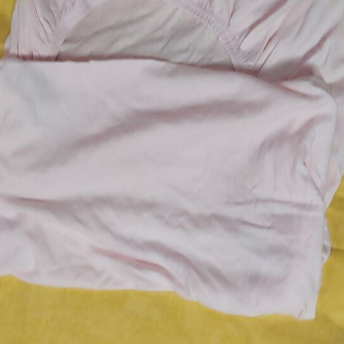 Pink fitted sheet 40 x 90 cm 100% cotton