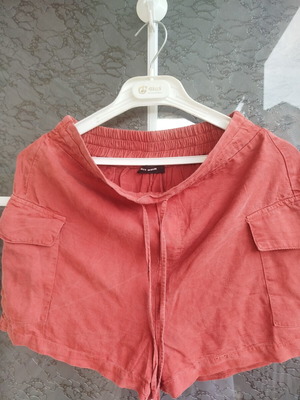 Cargo shorts used, orange, size M