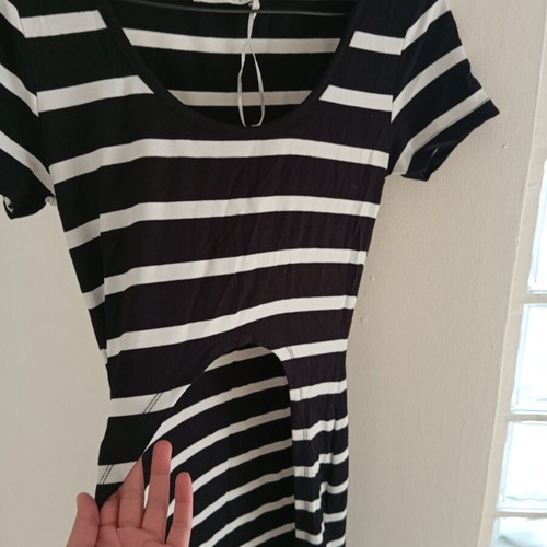 A-Style long back blouse like new, black and white