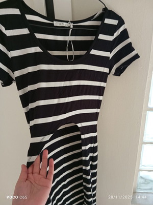 A-Style long back blouse like new, black and white