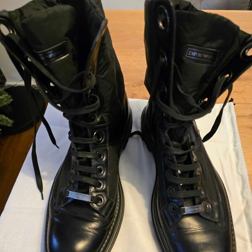 Emporio Armani Combat Boots like new, black leather, vintage style