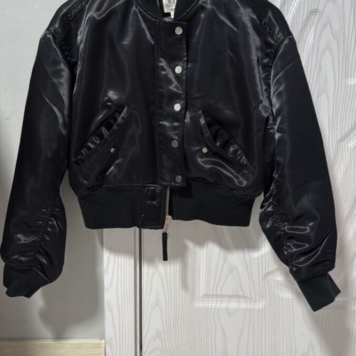 Gap jacket black like new, size S