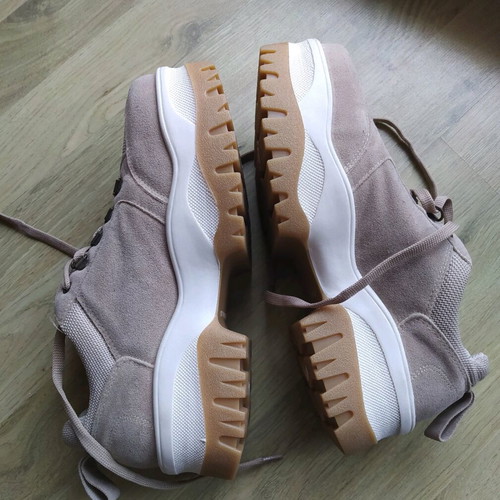 Urban Outfitters women's beige shoes new, size 39