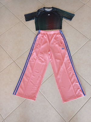 Adidas women's tracksuit new, pants XS with zip pockets, crop top S