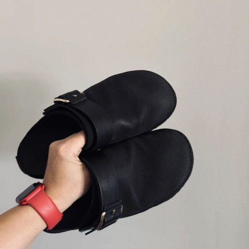 Ugg Australia women's slippers used, size 41, black and orange