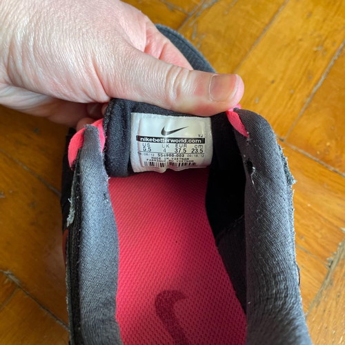 Nike Revolution 2 athletic shoes used, size 37.5