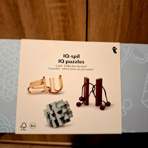 Puzzle Game new in sealed packaging