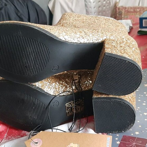 Μποτάκια ankle boots καινούργια, χρυσαφί, μέγεθος 36