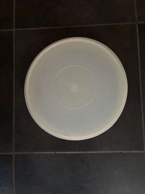 Round Taperware container vintage used from the 1970s