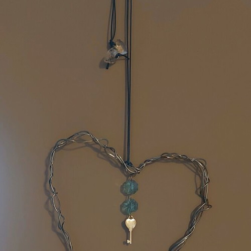 Decorative wire heart handmade wall decor