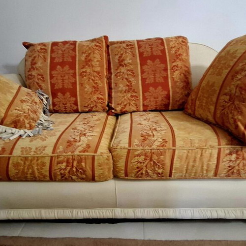 Leather sofa set 3-seater and 2-seater with washable cushions used