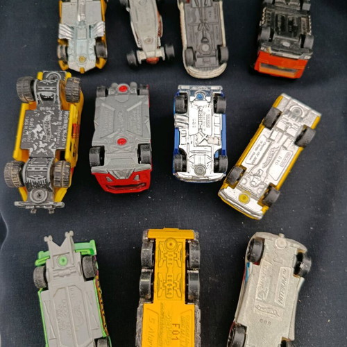 Αυτοκινητάκια Hot Wheels μεταχειρισμένα, πακέτο 11, Mattel '00s