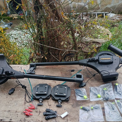 Cannon Uni-Troll 5 Handheld Downrigger like new with accessories gift