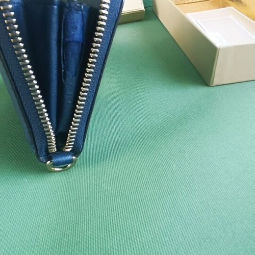 Michael Kors small wallet used, blue and gold