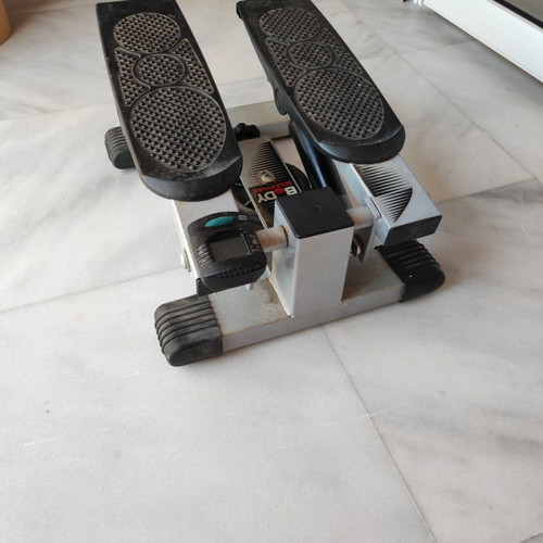 Stepper Body Sculpture used fitness equipment