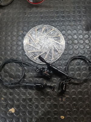 SRAM Guide RE disc brake set with Centerline rotors