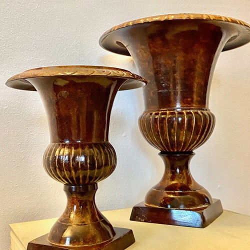 Vintage iron vase set like new, two sizes