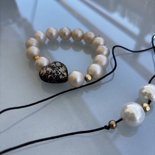 Handmade necklace and bracelet set